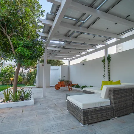 Paquja Apartmanhotel