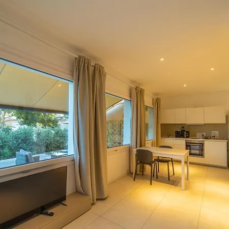 Paquja Apartmanhotel 4*