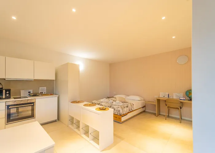 Apart-hotel Paquja 4*