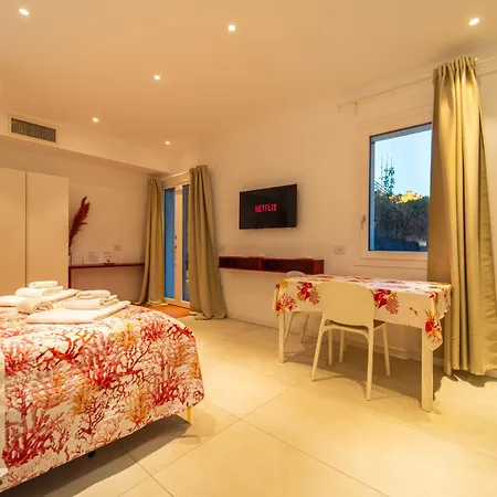 Paquja Aparthotel