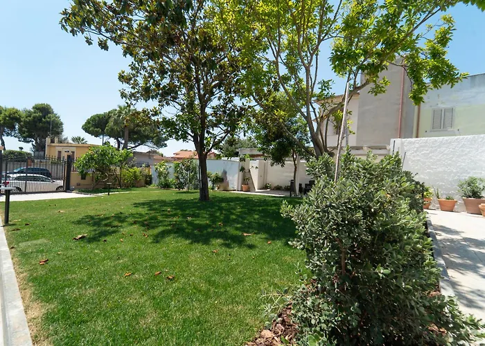 アパートホテル Paquja