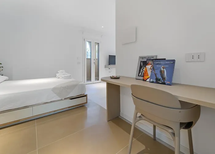 Paquja アパートホテル 4*